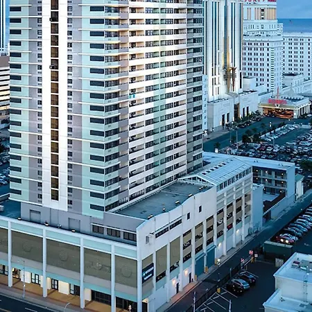 Wyndham Skyline Tower 2 Br Apartment